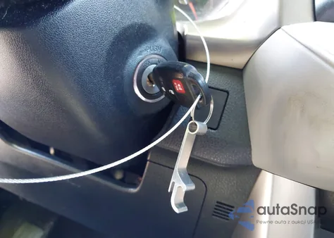 2015 Toyota Rav4 Le z USA, uszkodzony, nr VIN JTMBFREV4FJ040746